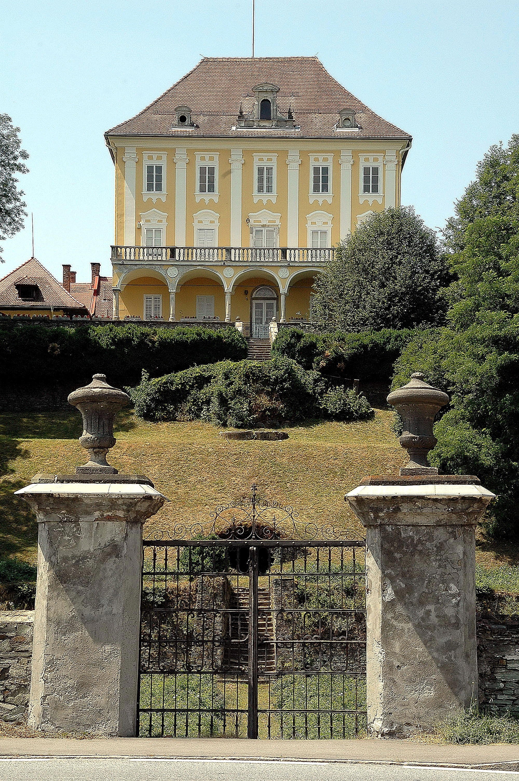 Annabichl Castle