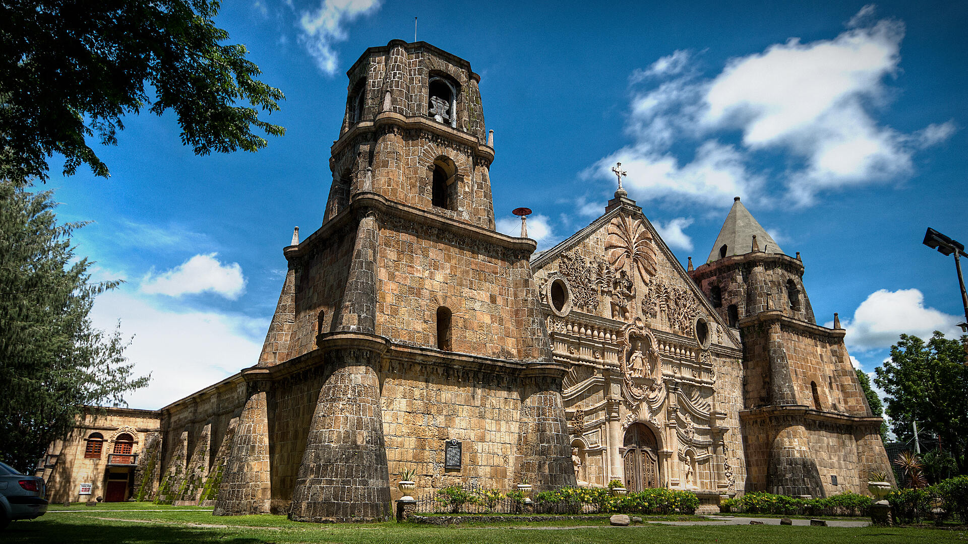 This is a photo of a cultural heritage property in the Philippines with ID