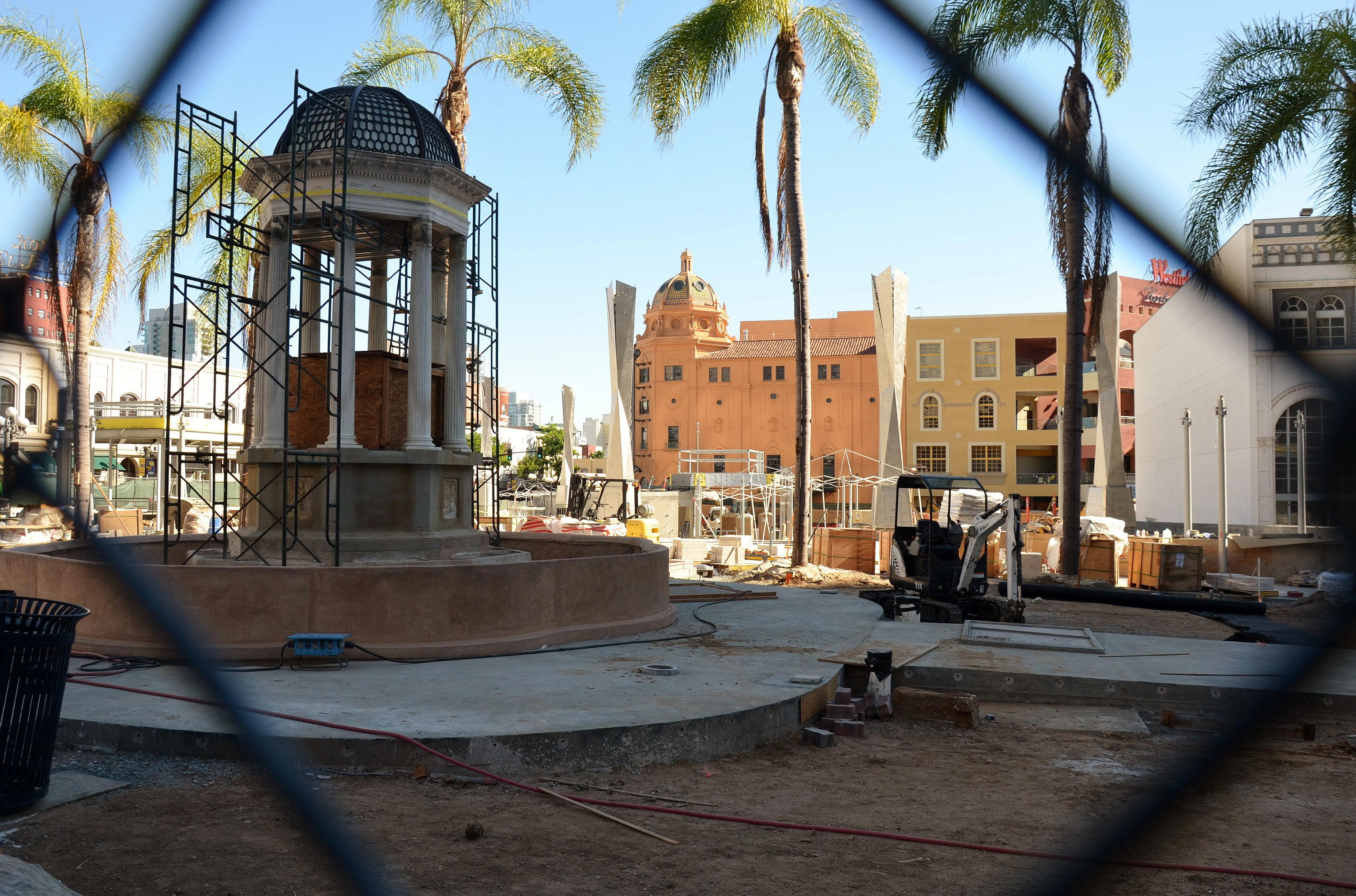 Park Horton Plaza