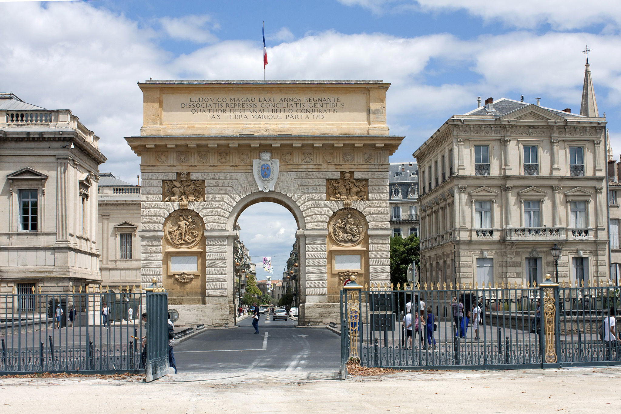 Porte du Peyrou