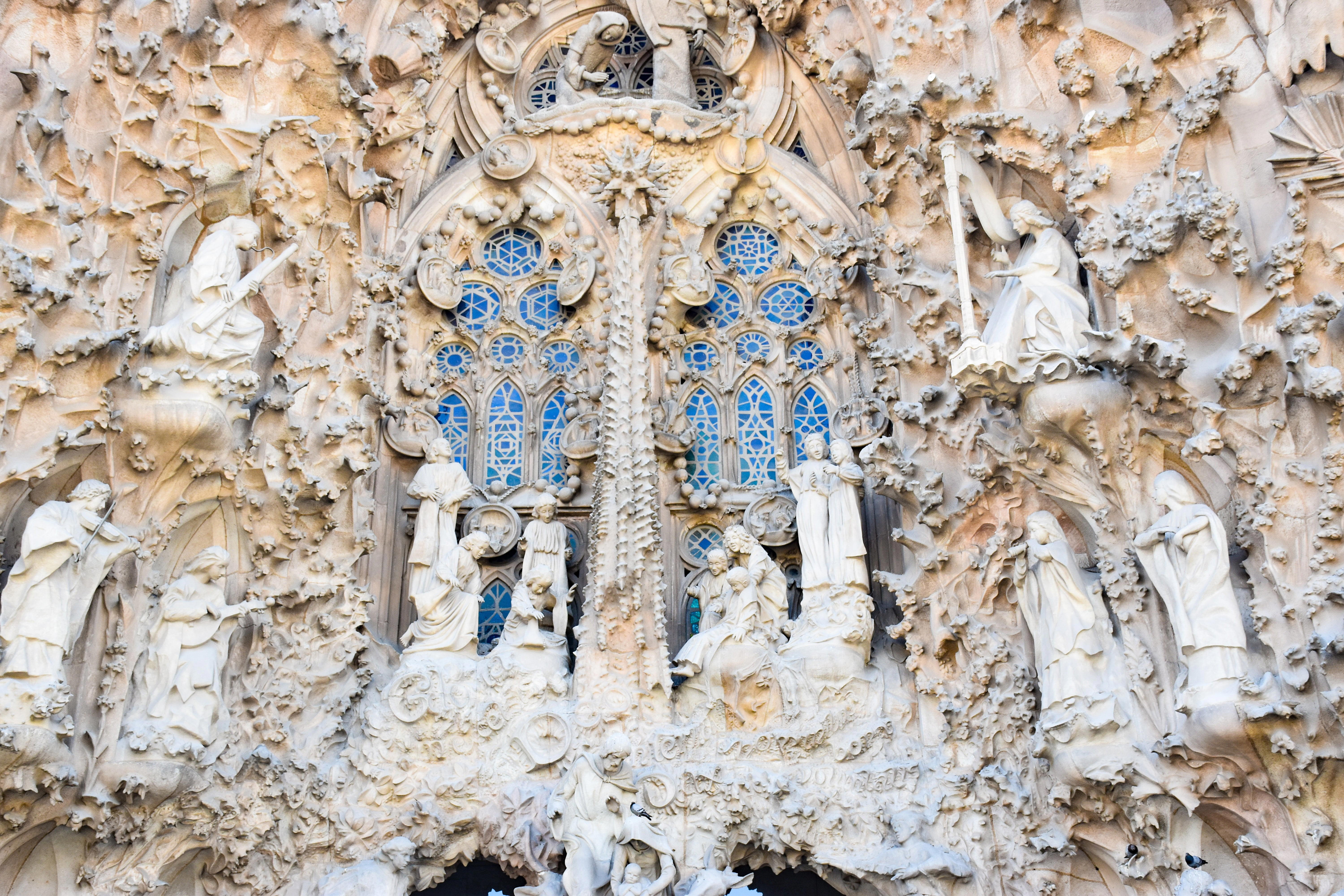 sagrada familia detaily