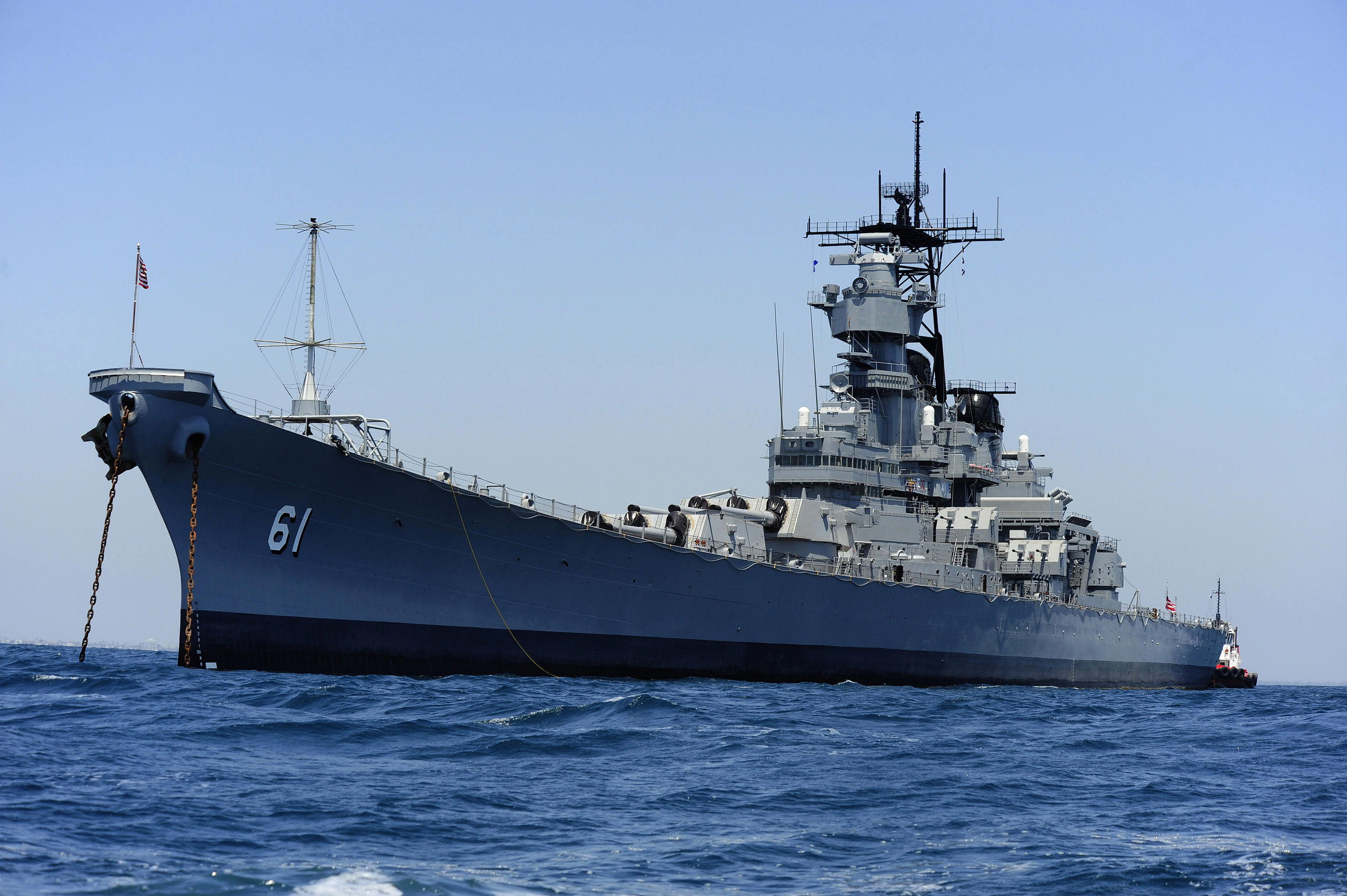 Bojová loď USS Iowa