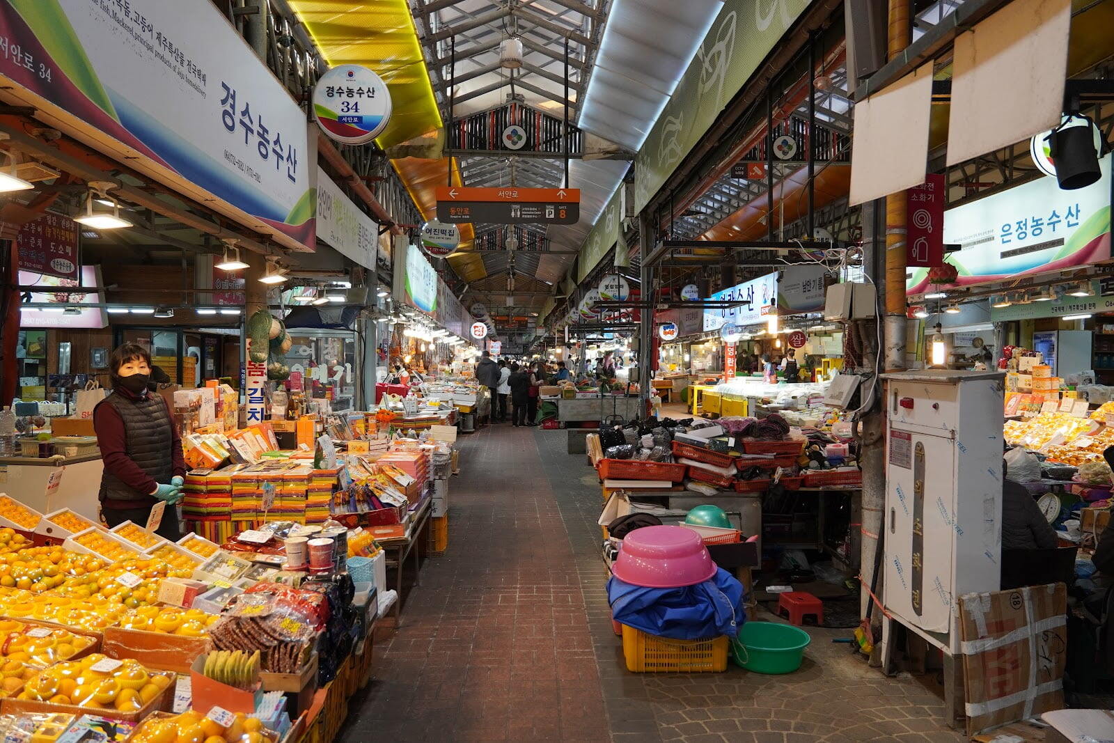 Dongmun Traditional Market