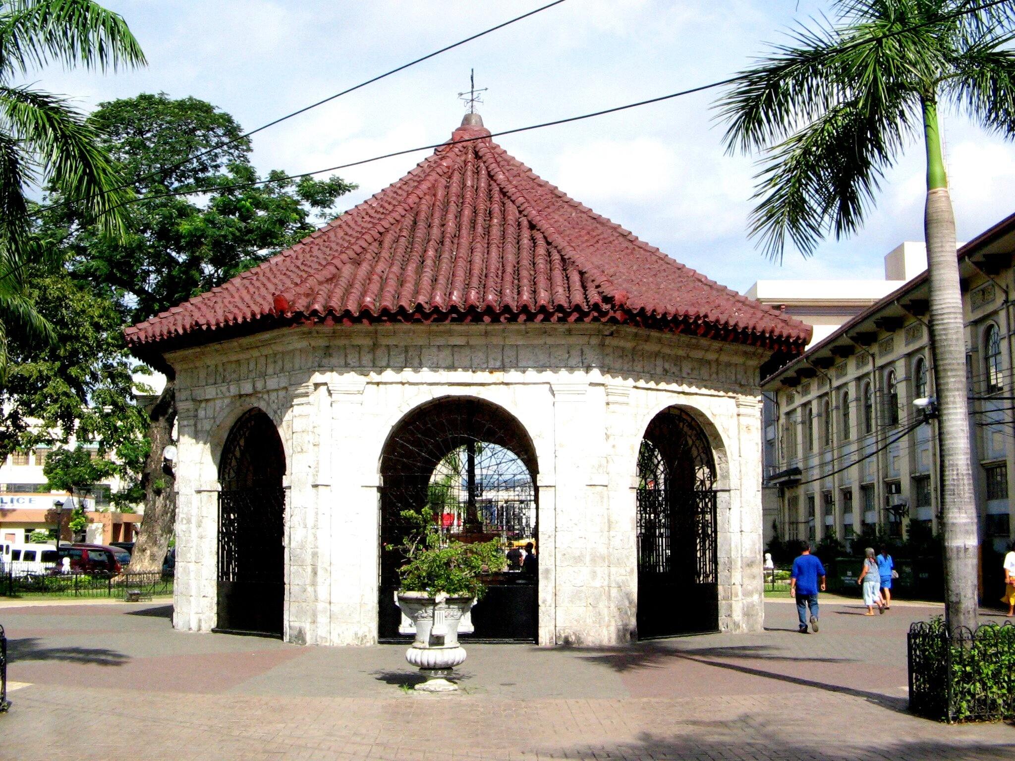 Magellan's Cross exterior, Cebu City, Philippines