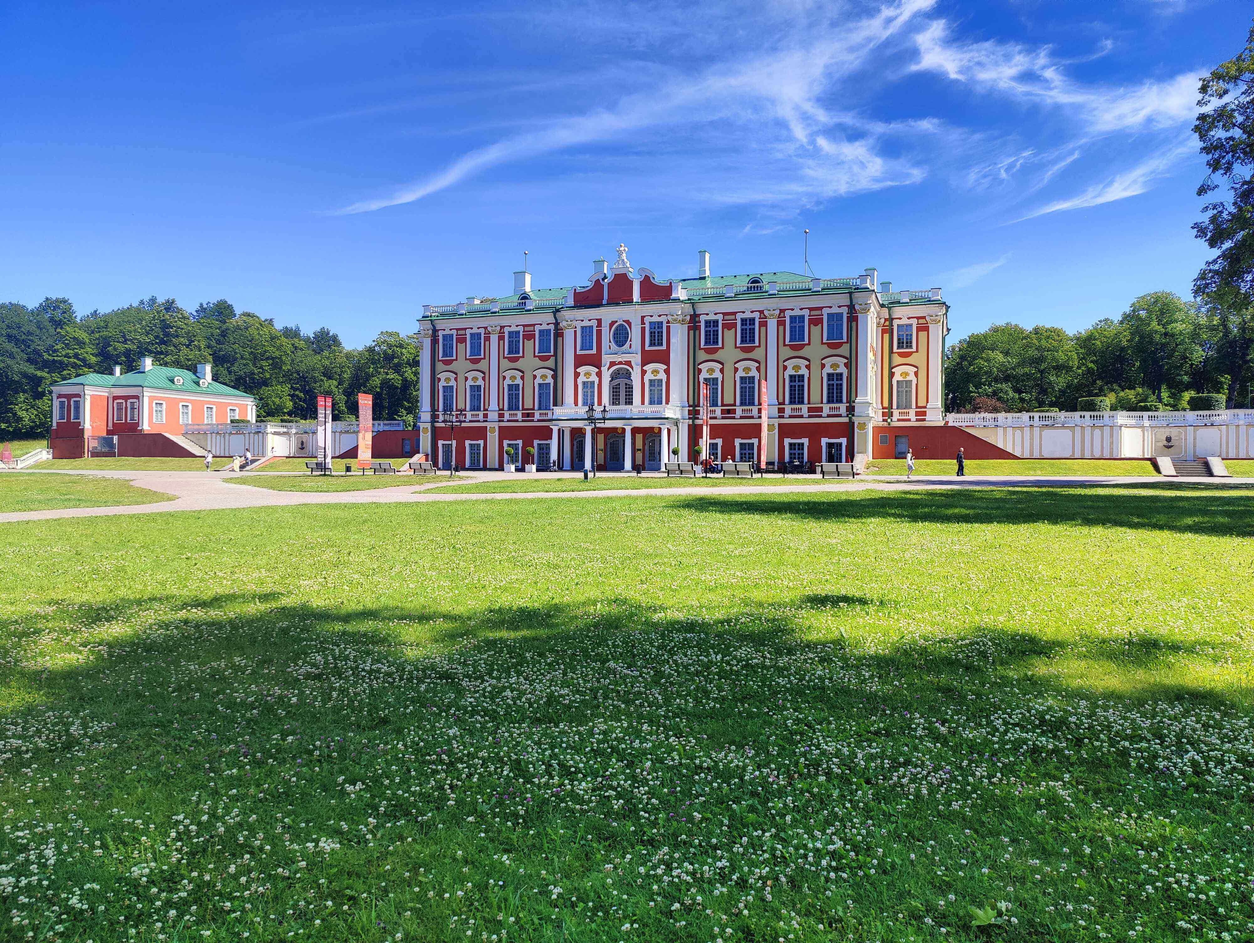 kadriorg-art-museum-12