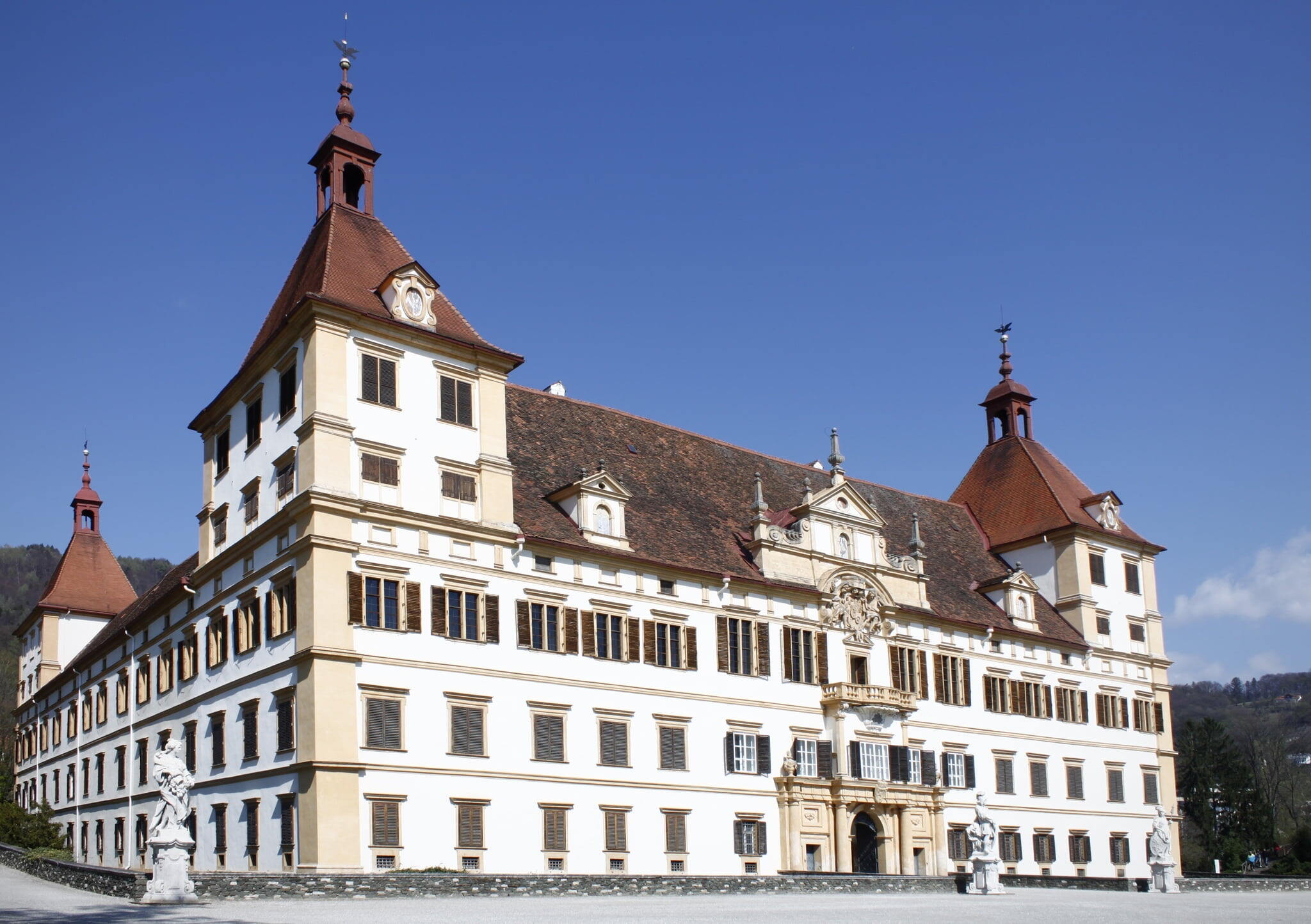 Štýrský Hradec - Schloss Eggenberg samt Park