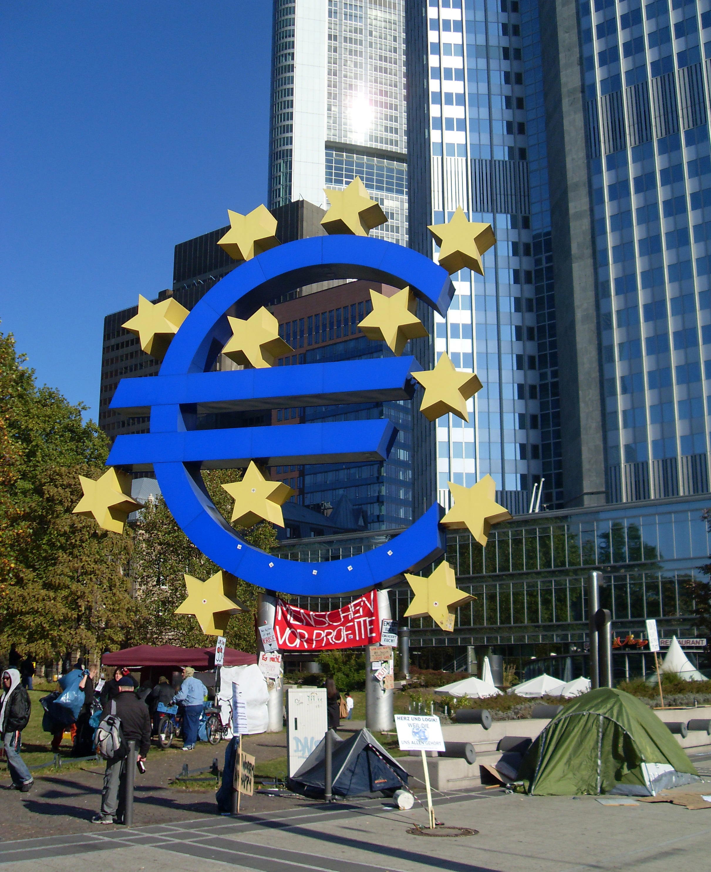 Euro Monument