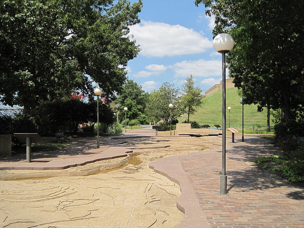 Mud Island Park