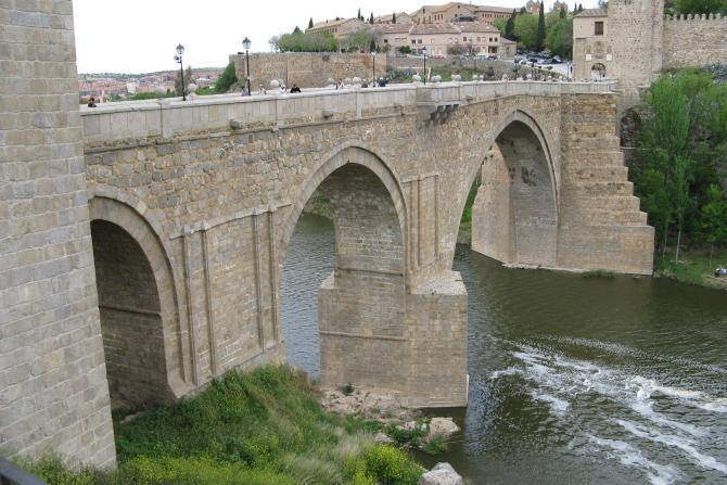 Puente de San Martín