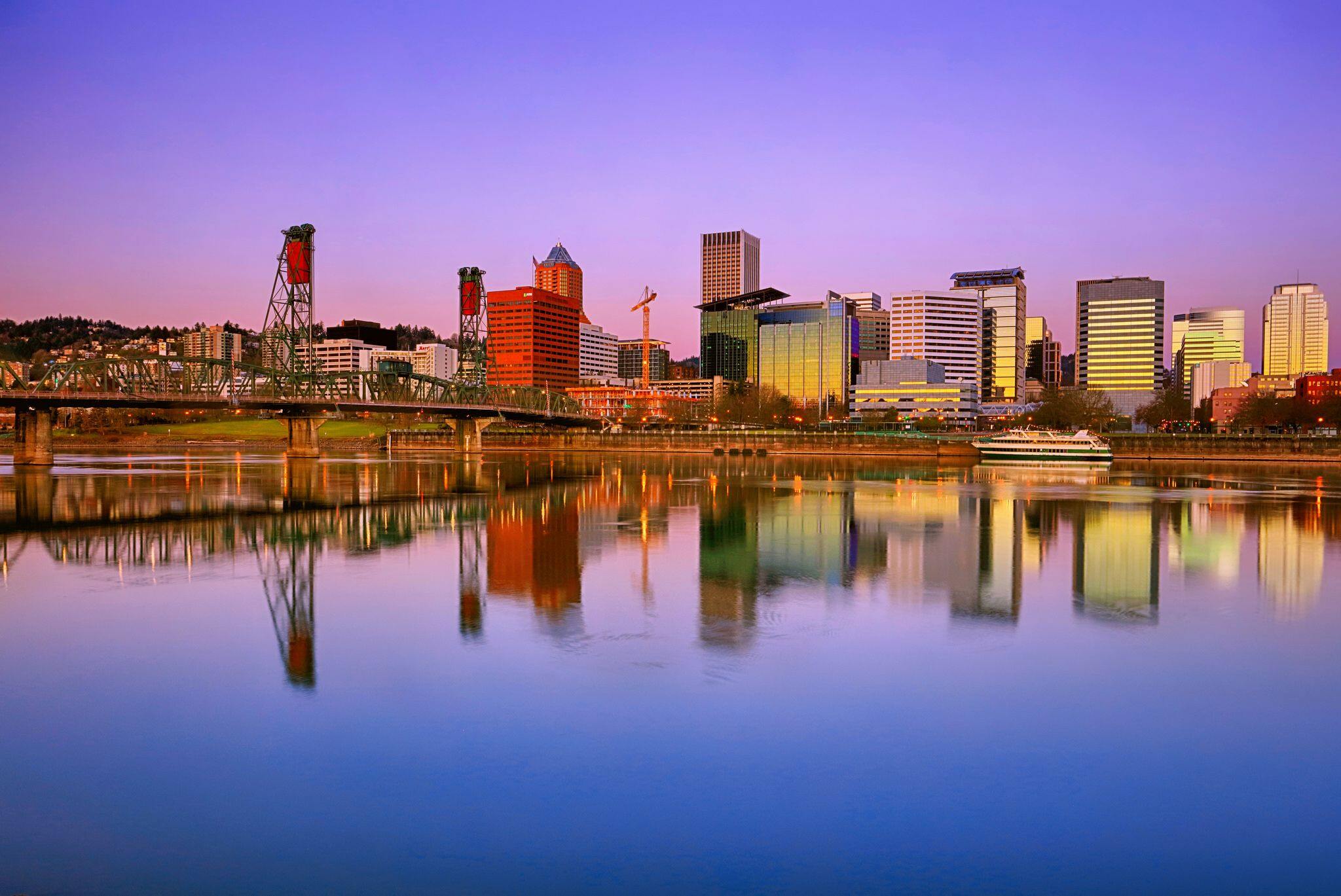 Tom McCall Waterfront Park