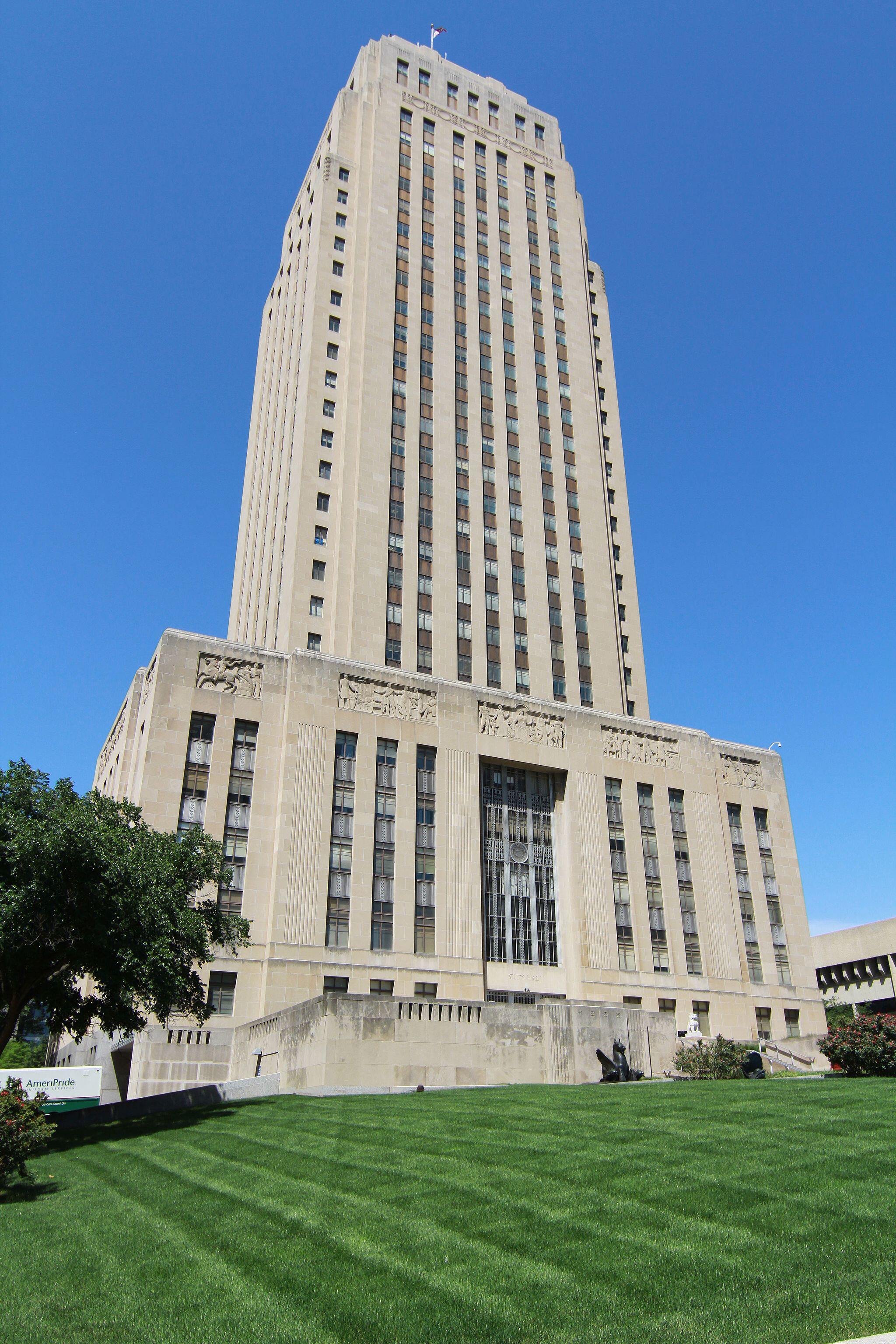 Photo taken of the Kansas City Hall in Kansas City Missouri. Photo by Mario Antoine