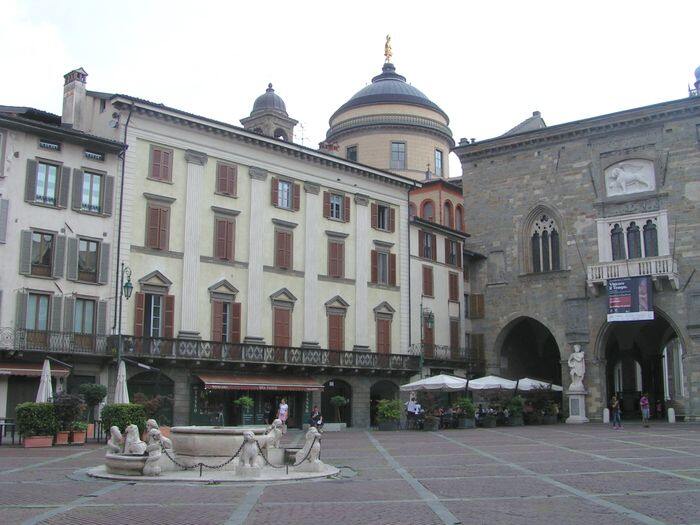 Piazza Vecchia