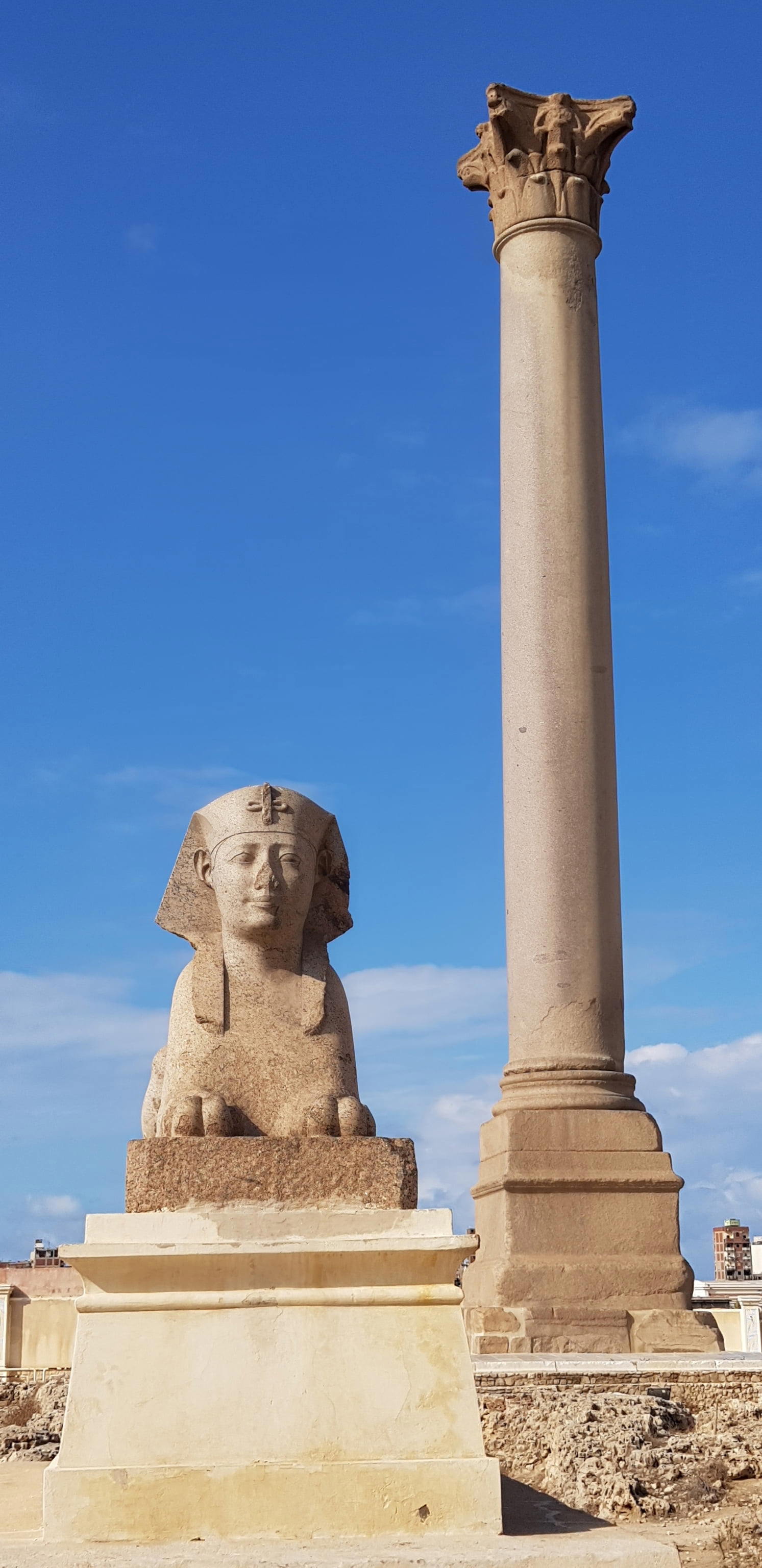 Archeologický park a Pompeiov stĺp