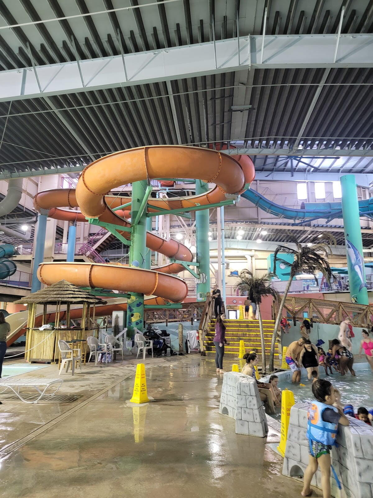 H2Oasis Indoor Waterpark