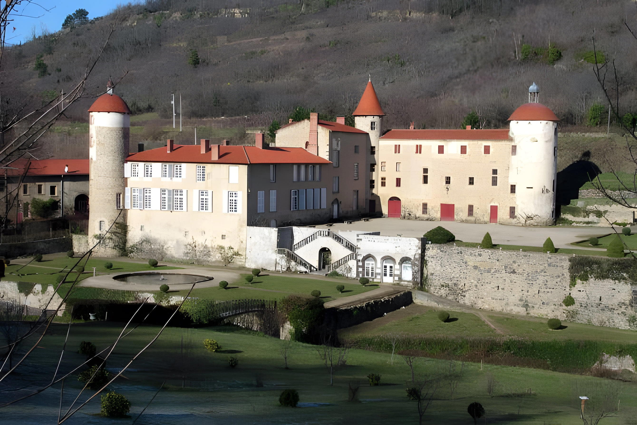 Zámok Château de la Bâtisse