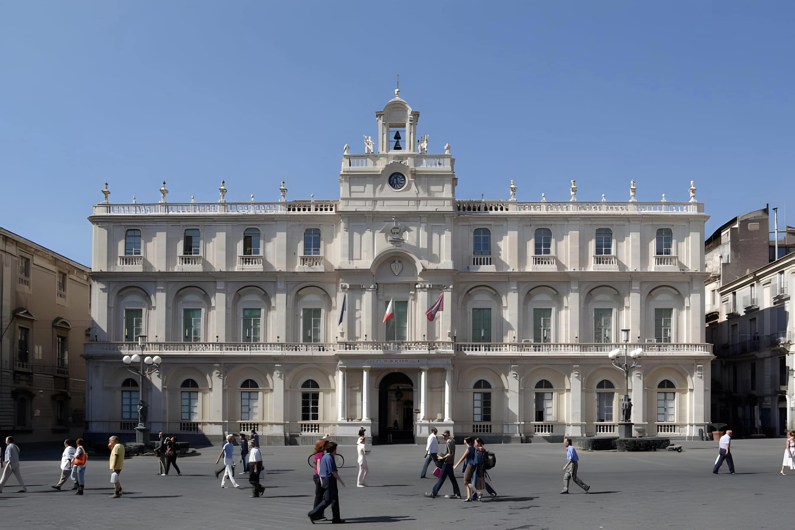 Piazza Università