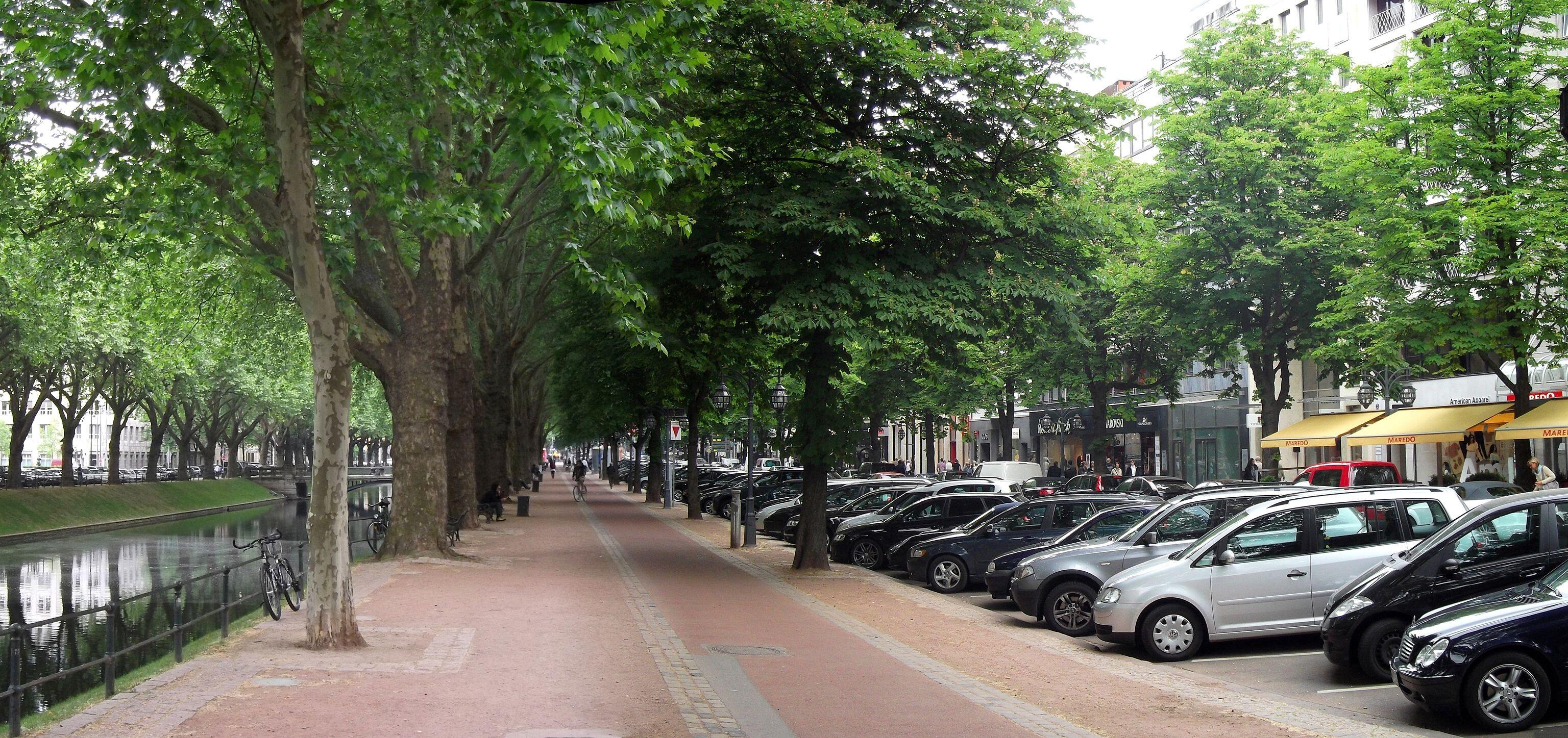 Düsseldorf, Germany: Königsallee